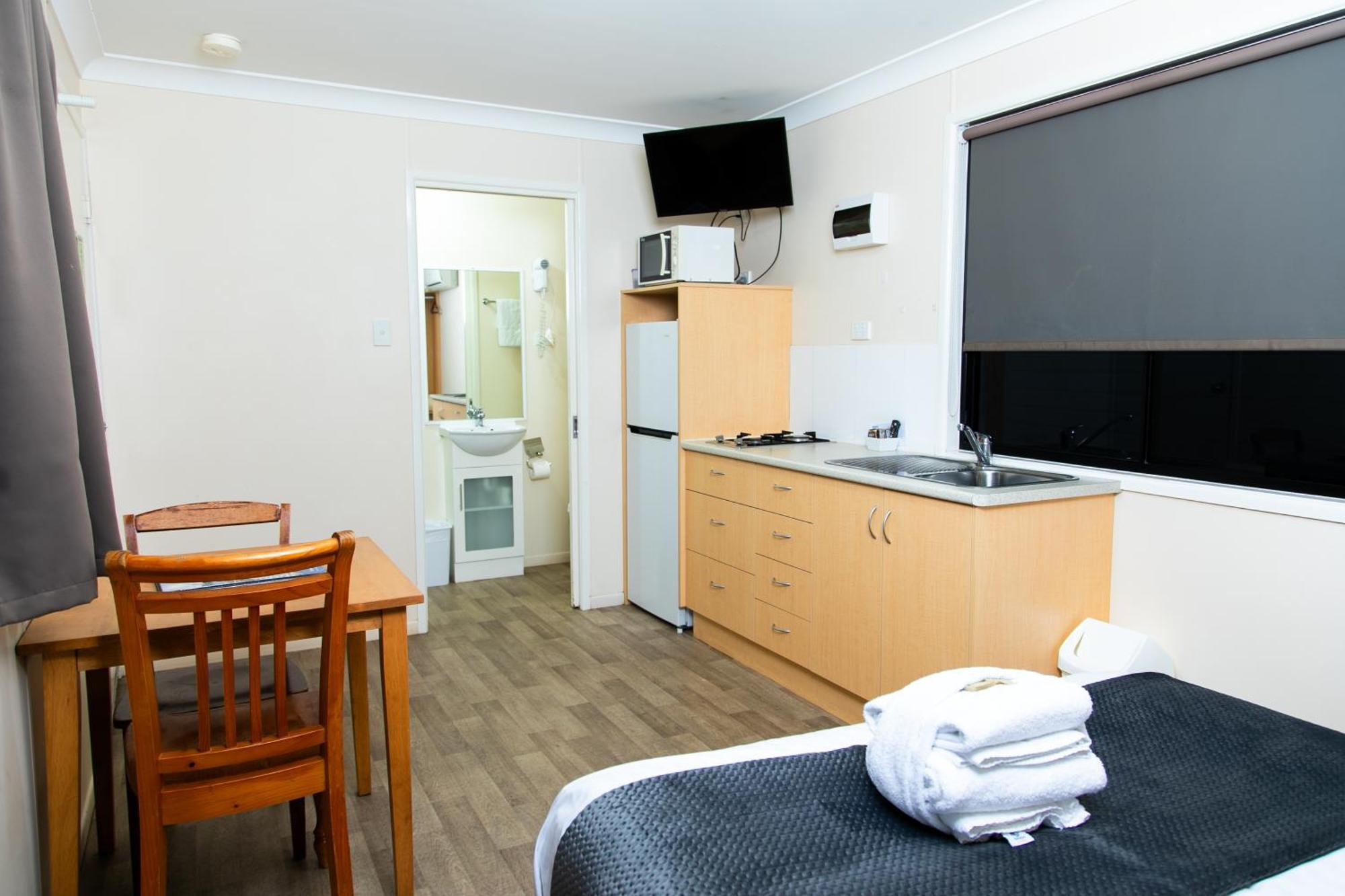 Big4 Toowoomba Garden City Holiday Park Ruang foto
